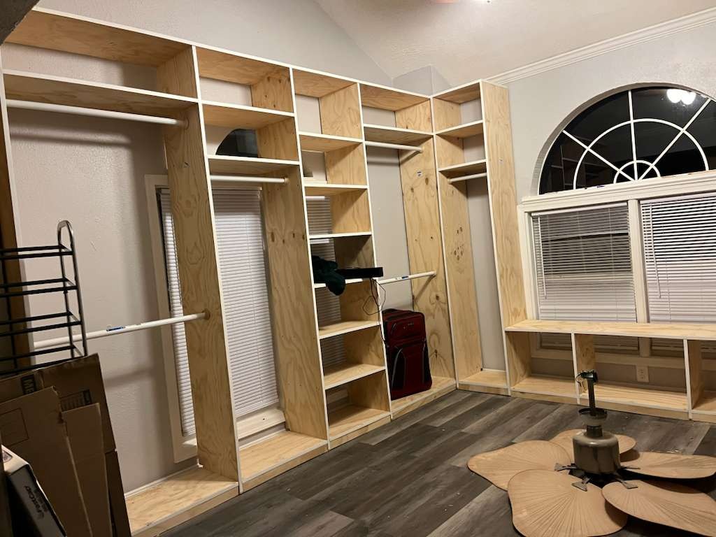 Wooden Closet Shelving Solutions