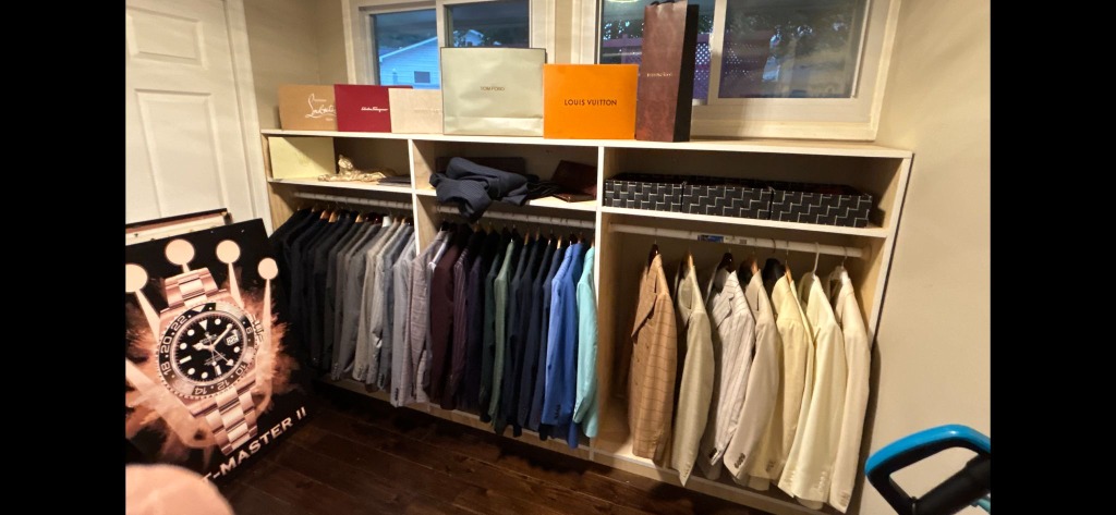 Luxury Closet Display